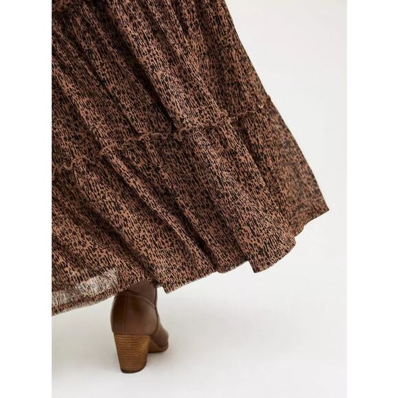NWT Torrid Brown Gauze Tiered Drawstring Maxi Stretch Skirt Plus Size 1X (14/16) - Picture 3 of 7